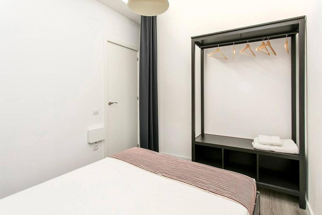 Cozy&New With Terrace Leilighet L'Hospitalet de Llobregat Eksteriør bilde