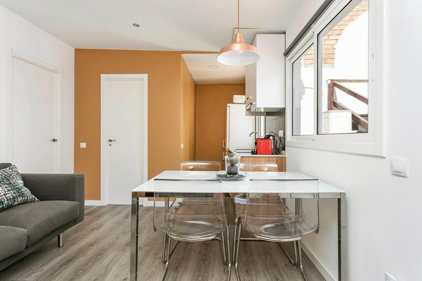 Cozy&New With Terrace Leilighet L'Hospitalet de Llobregat Eksteriør bilde