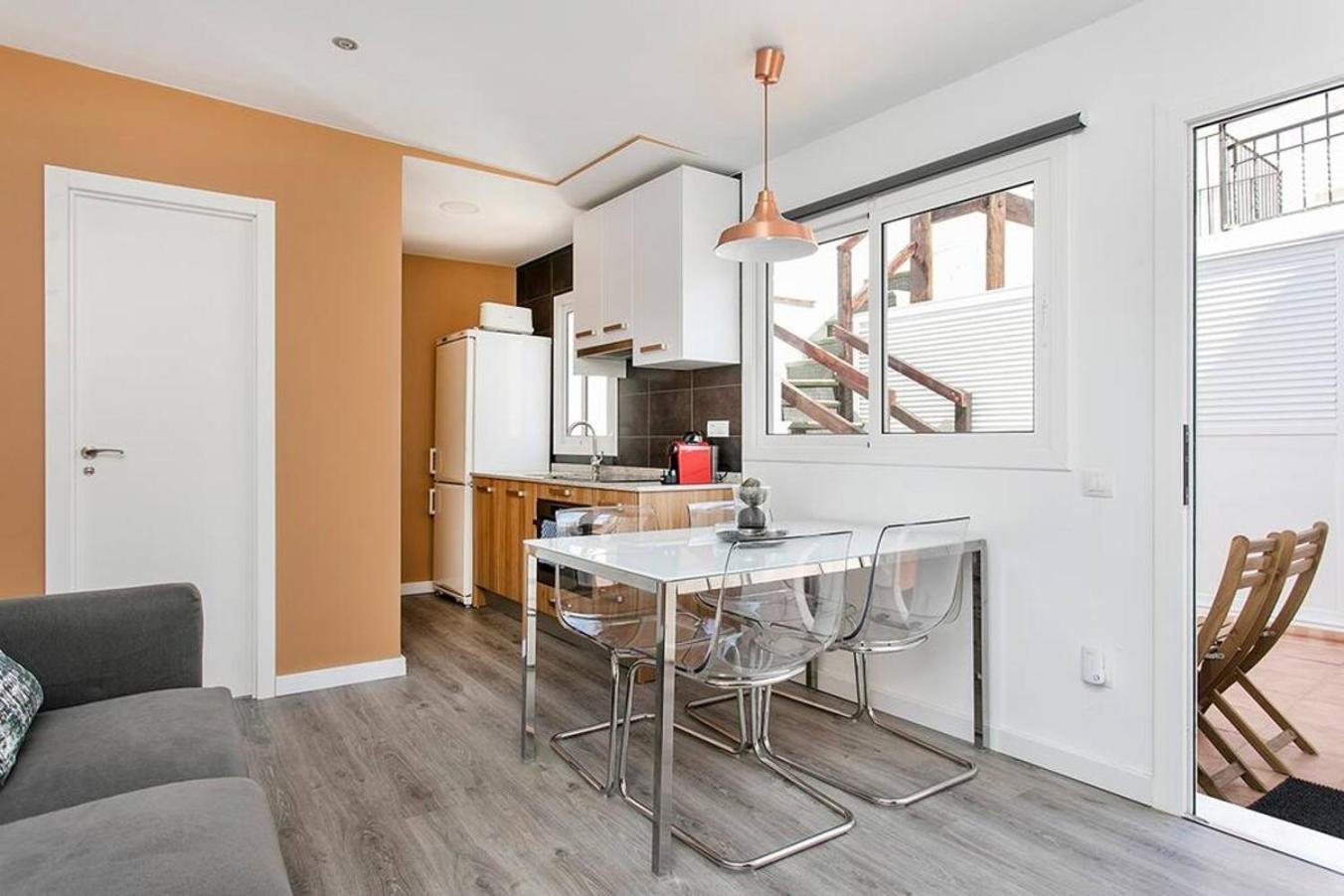 Cozy&New With Terrace Leilighet L'Hospitalet de Llobregat Eksteriør bilde